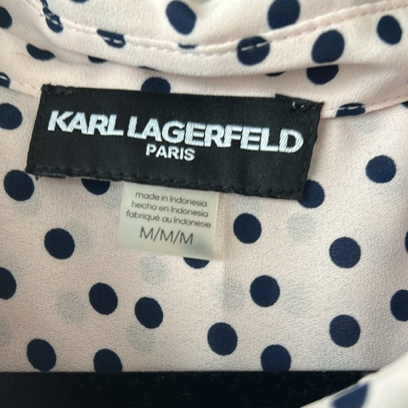 Women’s sleeveless blouse - Picture 2 of 3